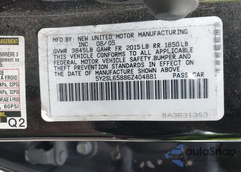 2006 Pontiac Vibe z USA, uszkodzony, nr VIN 5Y2SL65886Z404881